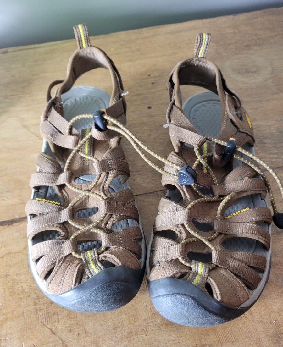 Sandali elastici marroni anatomici Keen donna 8 M scarpe da acqua escursionismo sentiero