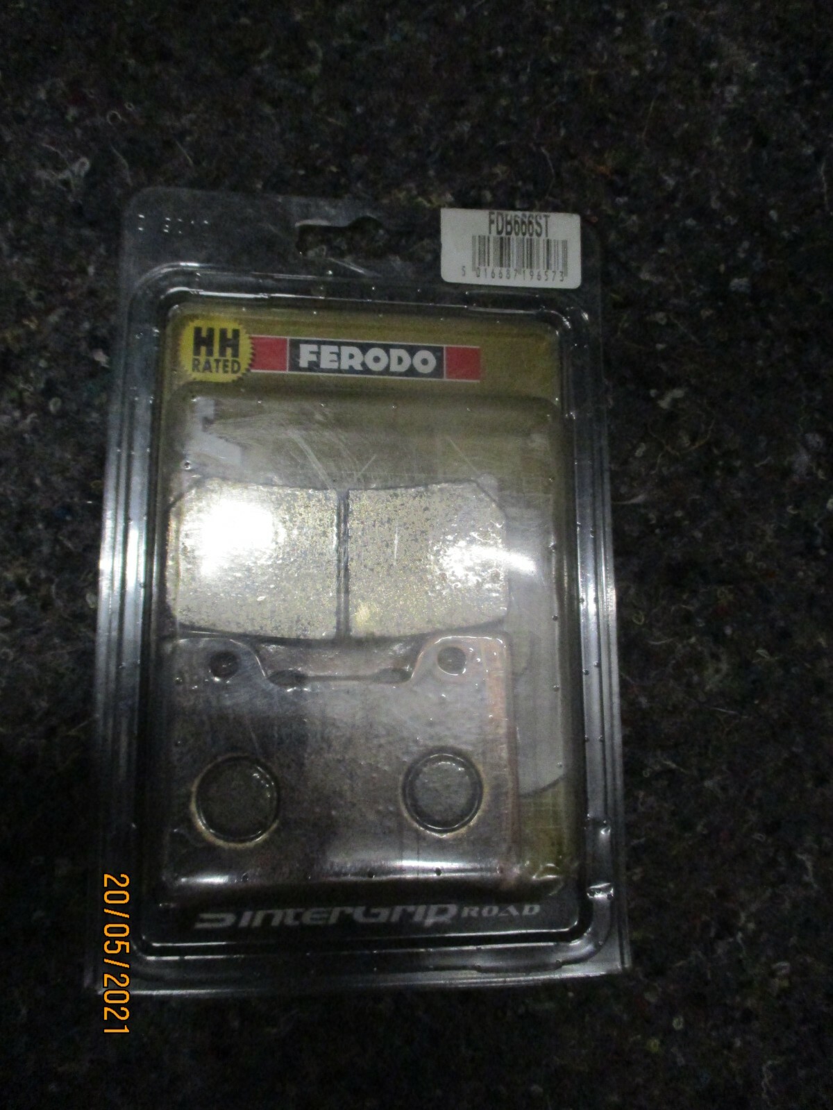 Plaquettes de frein FERODO FDB666ST métal fritté pour moto YAMAHA