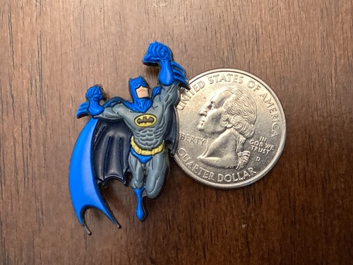 BATMAN IN ACTION LEAPING DASHING LOGO AUTHENTIC JIBBITZ SHOE CHARM FIT CROCS - Picture 16 of 20