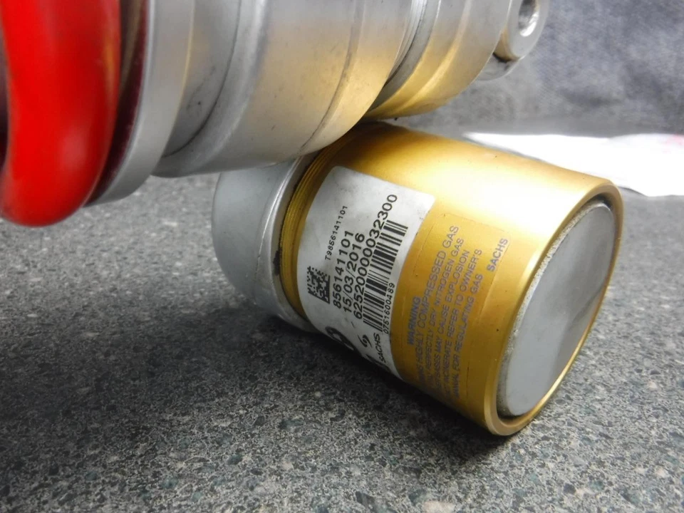 Soporte y acoplamiento amortiguador trasero BMW S1000 S1000R 16 1F Foto 3 de 4