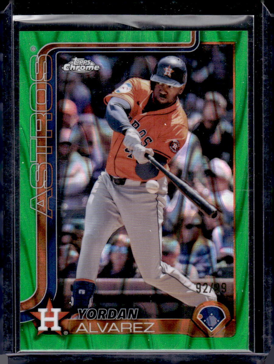 2025 Topps Chrome #267 Yordan Alvarez Green Raywave Refractors #/99