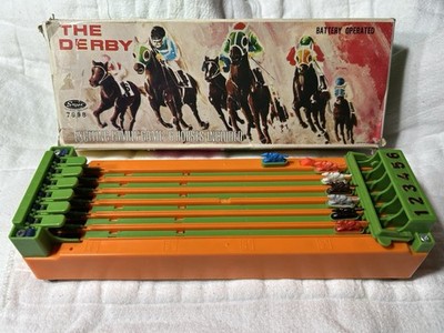 Bandai The Derby Horse Racing Battery Operated Toy with 7 Horses Toy Not Working