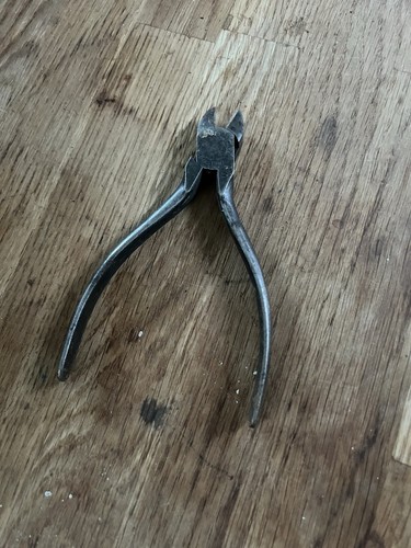 Vintage Crescent USA Diagonal Cutting Pliers – Side Cutters – 6” Forged Stee - Picture 4 of 4