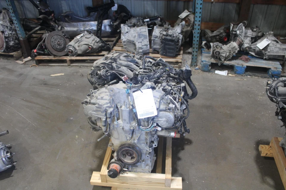 Used Engine Complete Assembly fits: 2015 Nissan Murano 3.5L VIN A 4th digit VQ35 - Изображение 3 из 4