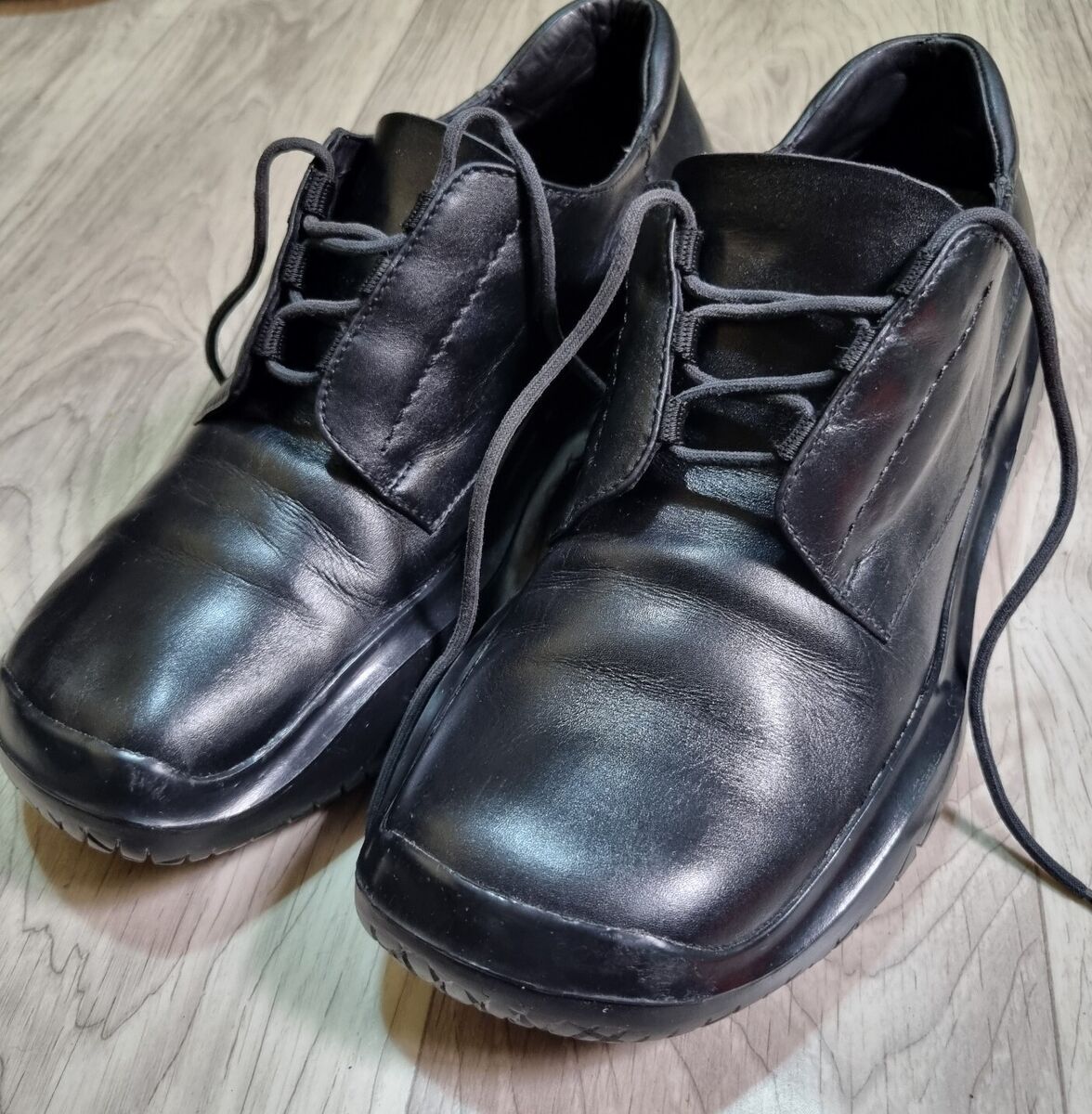 Prada Shoes Women's Vintage Chunky Derby Black Leather AW99 Prada Shoes Women's Vintage Chunky Derby Black Leather AW99