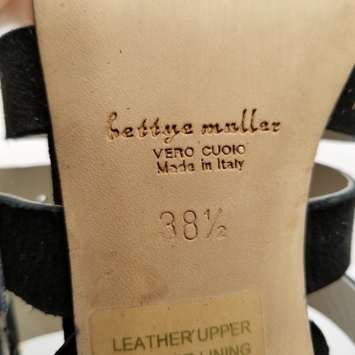 Bettye Muller Women's Tingle Black Suede Strappy Buckle Sandals 38.5 US 8 - Picture 6 of 8