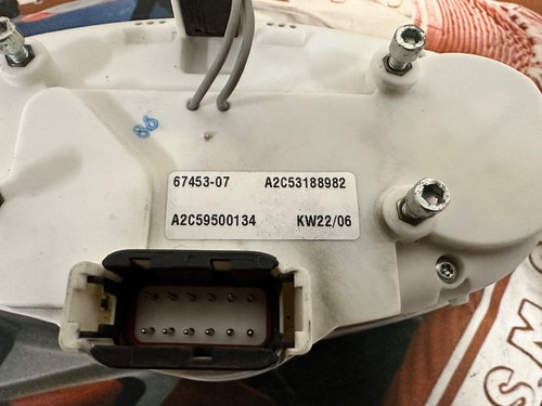 2007 Harley VRSCF Muscle V-Rod Gauges Speedometer Instrument Speedo 67453-07 - Picture 8 of 8