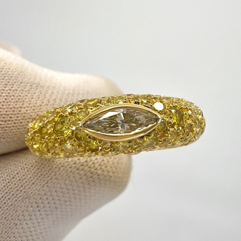 Anillo Bombé Cóctel Diamantes Amarillos de Lujo Vivo Pavé Van Cleef & Arpels Raro Foto 3 de 4