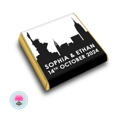 PERSONALISED Skyline NEW YORK Mini Neapolitan Square FAVOUR CHOCOLATES Wedding - Picture 3 of 3