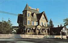 La Conner WA Washington Gaches Mansion Quilt Fiber Arts Museum Vtg Postcard G46