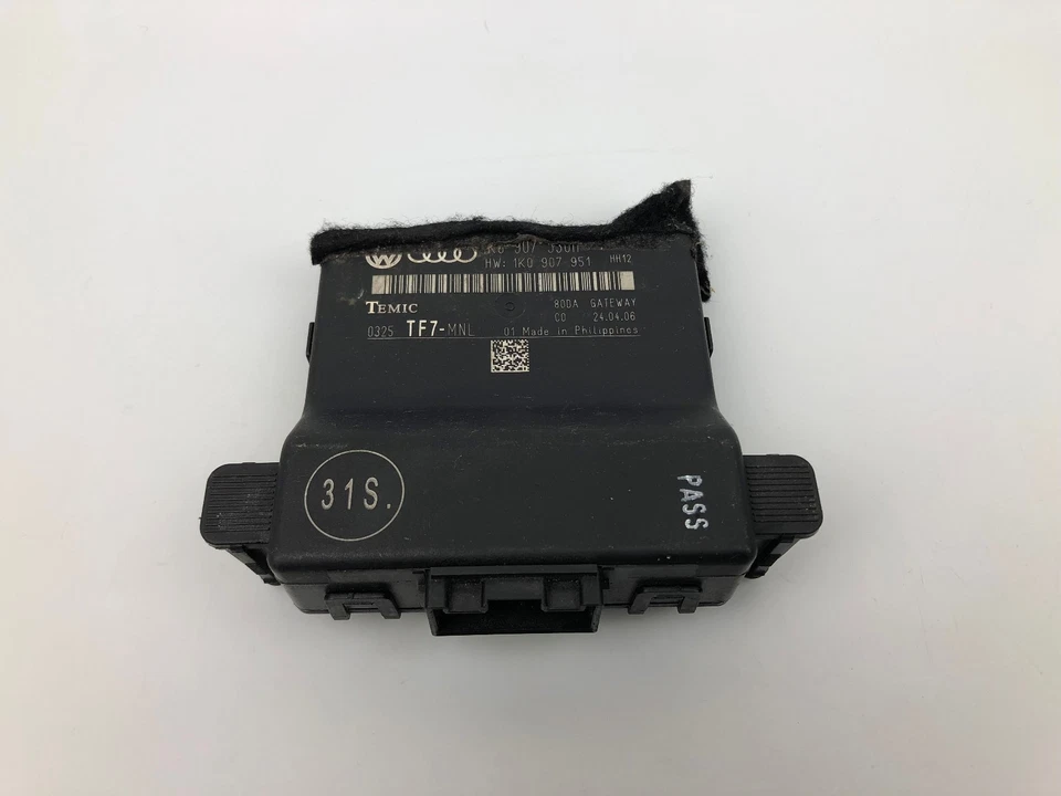 2006 Volkswagen Golf Mk5 Original Gateway Control Module unit 1K0907951 Foto 2 de 4