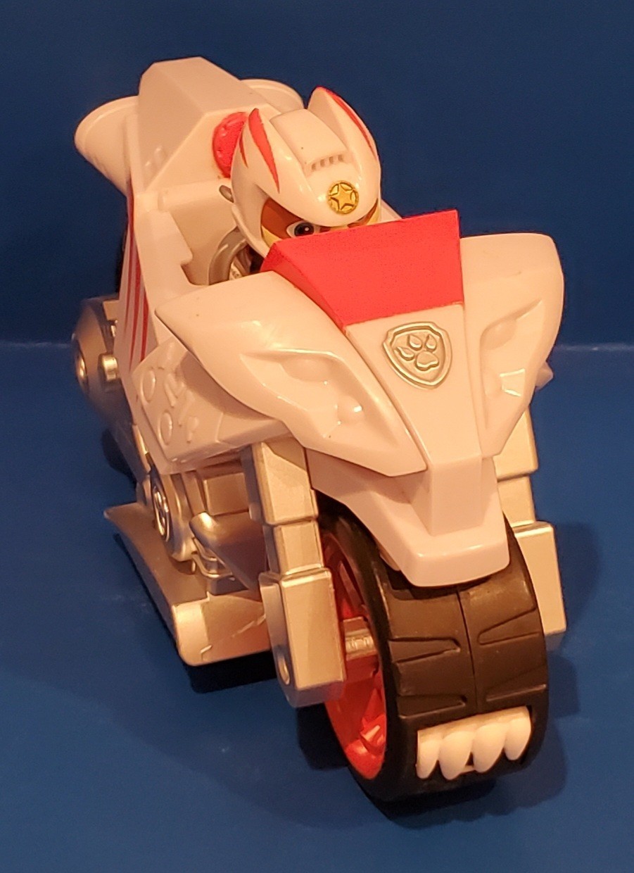 Paw Patrol Moto Pups Wildcat Deluxe Pull Back Motorcycle Vehicle And Figure