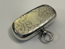 Beautiful Solid Silver Double Sovereign Case by E J Trevitt & Sons Chester 1912