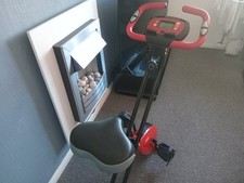 VIVO EXERCISE BIKE (used) VGC Folding as shown in photos (excellent condition)