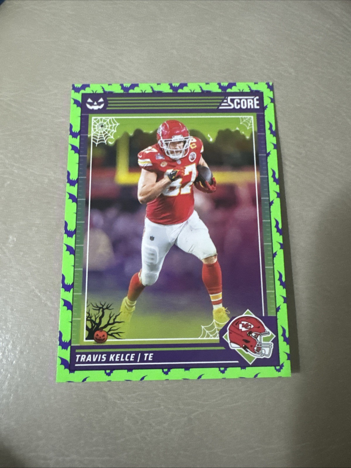 2024 Score-A-Treat #136 Travis Kelce A-Treat - Green Bats Kansas City Chiefs