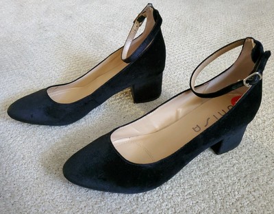 unisa shoes marshalls