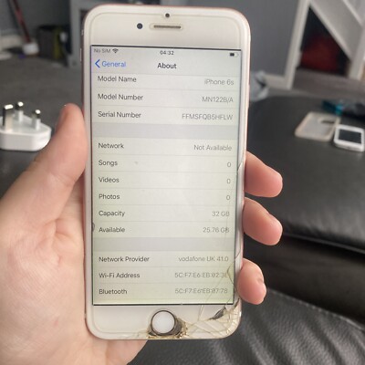 Apple iPhone 6s - 32GB - Roségold (Vodafone) A1688 (CDMA + GSM)