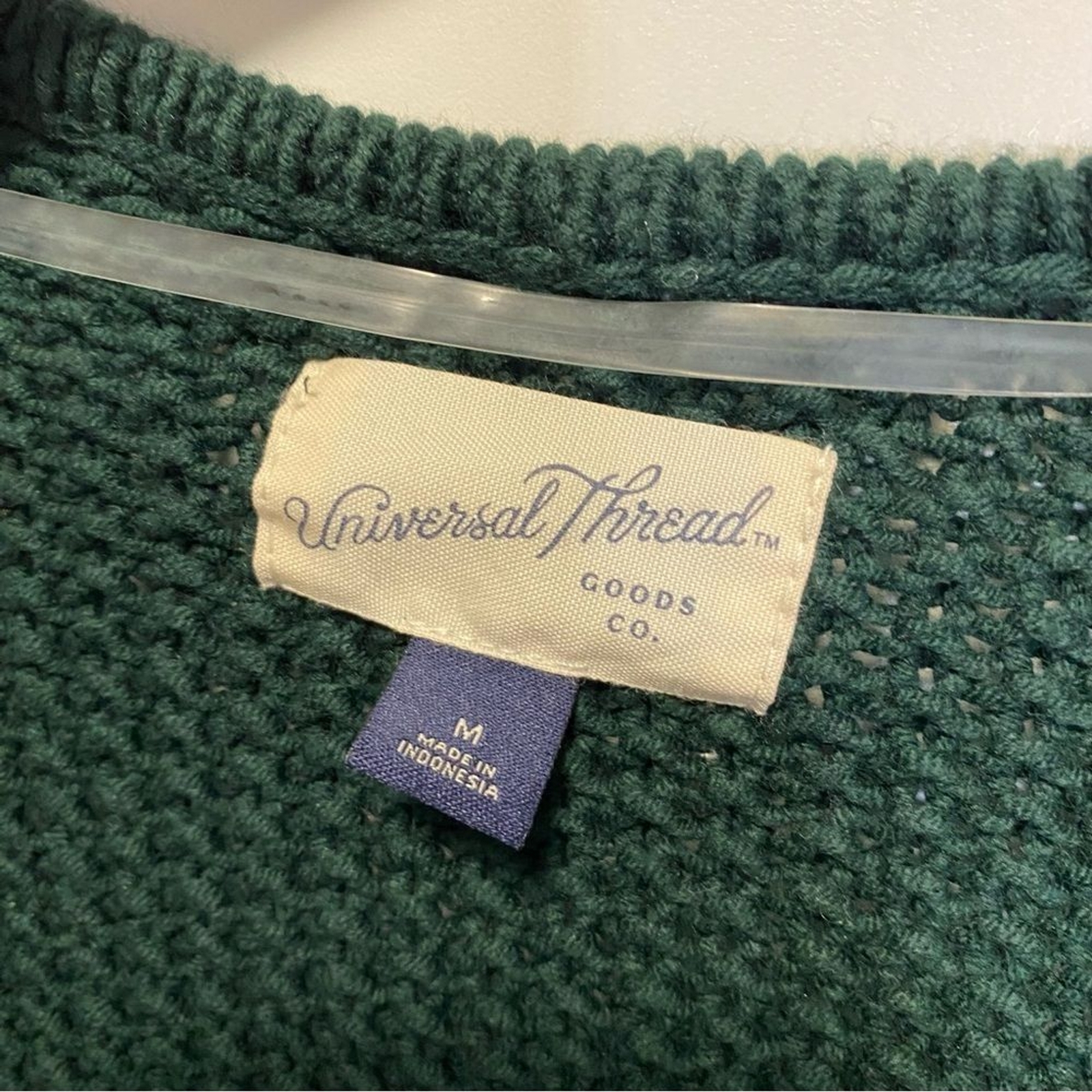 UNIVERSAL THREAD Hunter Green Ruffle Shoulder Ope… - image 5