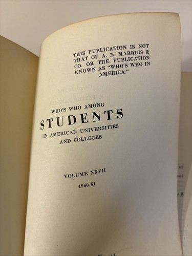 Who's Who Among Students In American Universities And Colleges 1960 1961 - Picture 9 of 12