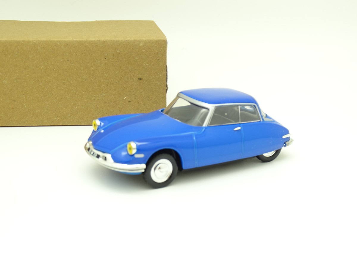 Norev 1:43 Citroën DS19 Coupé Ricou 1958 Bordeaux – Modèle Occasion 157028