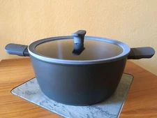 BergHOFF CERA-Green NON-STICK Stockpot Black 6.9Qt/6.5L 11" Lid All Cooktops NEW