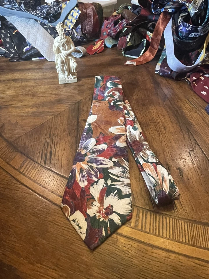 ENVIADO MODA HIGH-END VESTIDO TERNO DESIGNER GRAVATA GRAVATA FRETE GRÁTIS - Imagem 2 de 3