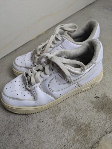 Nike Air Force 1 Low White 2018 DD8959-100 - Size 7.5 Womens - Picture 9 of 20
