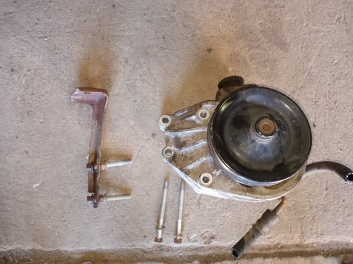 Alternator, Power Steering Pump & Brackets, fits 2000 Dodge Dakota Club Cab 4x4 - Picture 8 of 12
