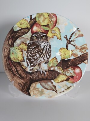 Coalport Sammelvitrine ''Kleine Eule'', datiert 1990