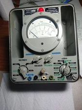 MILITARY MULTIMETER TS-505D/U VINTAGE TESTER FOR COLLECTORS VERY NICE CONDITION.