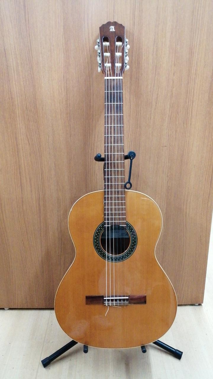 ALHAMBRA 1C lassical guitar