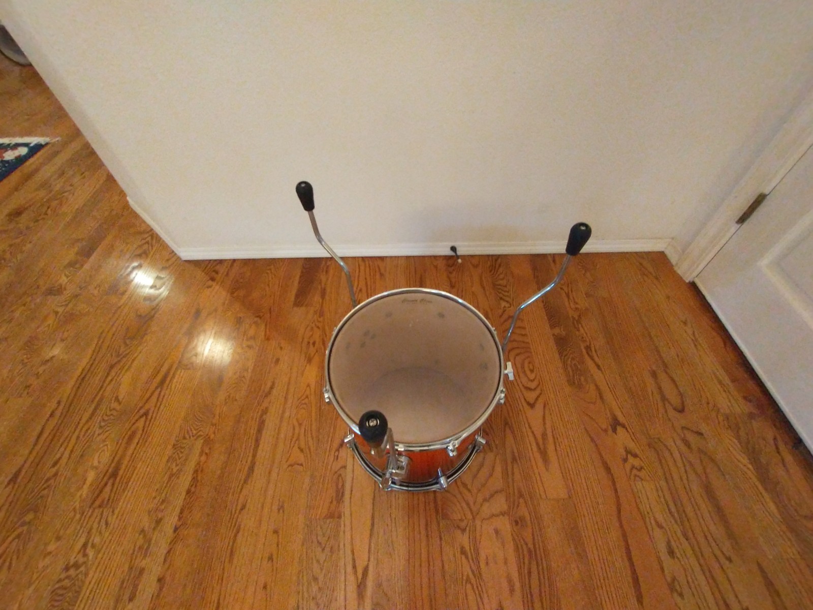 Mapex 14 X 14 Inch Floor Tom , Sunburst Lacquer, Hardwood Shell.