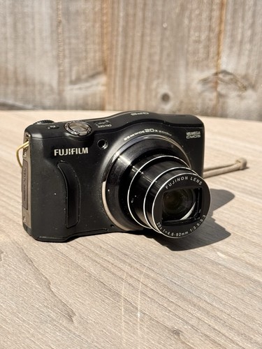 Fujifilm FinePix F Series F770EXR 16.0MP Digital Camera - Black - Picture 3 of 10
