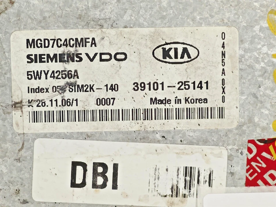 3910125141  Kia Optima  2006-2008 Engine Control Unit ECU Module  OEM 4O1 491 B3 - Image 4 of 4