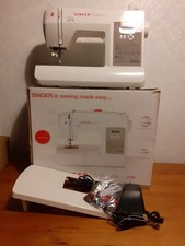 Singer Brilliance 6180  Sewing Machine Computerised Powers On Boxed