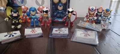 Mega Man The Loyal Subjects Action Vinyls Figure Collection