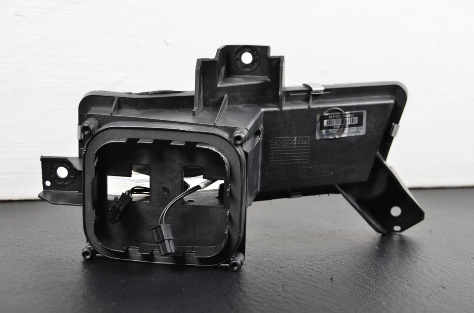 Chevrolet Camaro SS 2016-2018 luz de circulación diurna luz antiniebla conductor izquierdo fabricante de equipos originales Foto 4 de 4