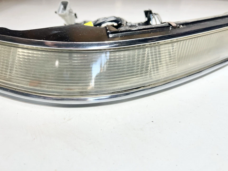 1988-91 Buick Reatta указатель поворота маркер объектива свет с жгут проводов и лампы RH - Изображение 4 из 4