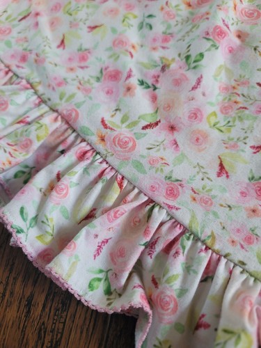 Sweet LaRose Size 5 Girls Nightgown - Picture 3 of 7