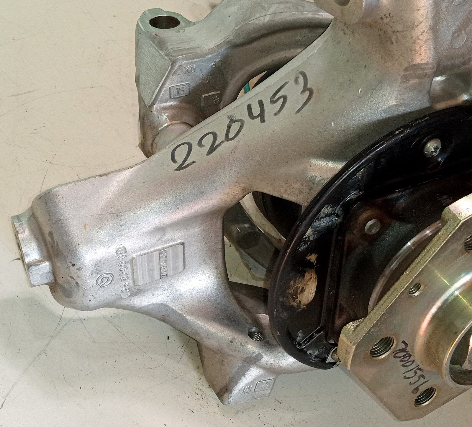 Ferrari 599 Wheel Bearing Upright Knuckle Hub_Drive Axle Shaft_220453_LH_NEW_612