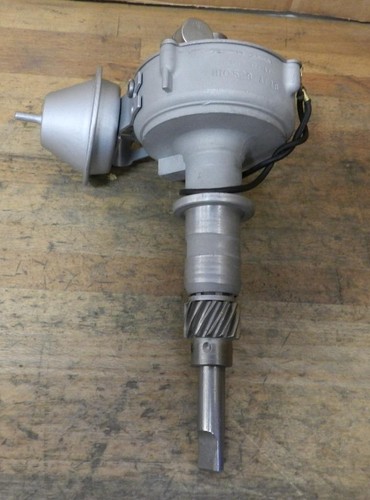 1964-74 AMC Jeep vehicles 199 232 258 6-Cyl rebuilt Delco distributor 1110529 - Picture 1 of 5