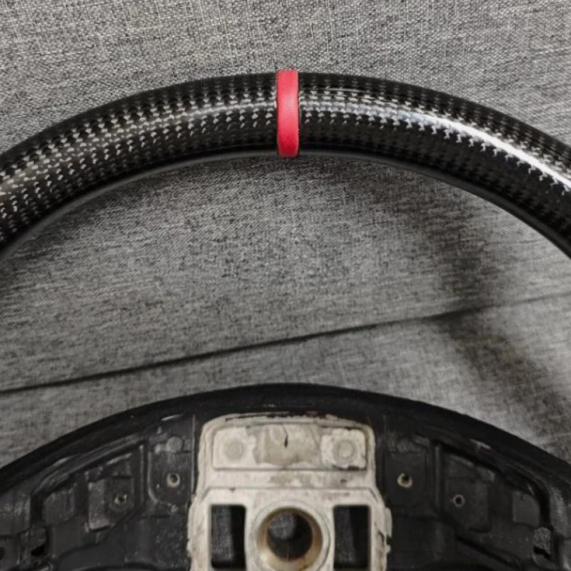 Carbon Fiber Steering Wheel For Mercedes-Benz CLA250 CLE300 GLE350 E350 E450 - Image 3 of 4