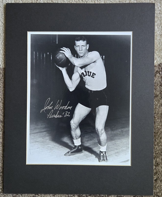 John Wooden Signed 8"x10" Photo Purdue Silver Ink UCLA Coaching Legend