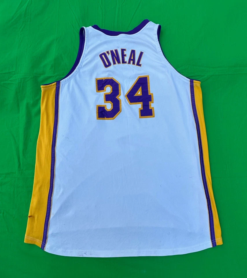 Camiseta deportiva vintage Nike NBA Los Angeles Lakers Shaquille O'Neal #34 talla 4XL. Foto 2 de 4