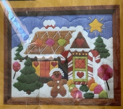 Vintage 1982 The Creative Circle ''Gingerbread House'' Embroidery Kit #2181