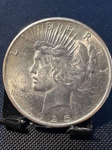 1925 P US Peace Silver Dollar AU