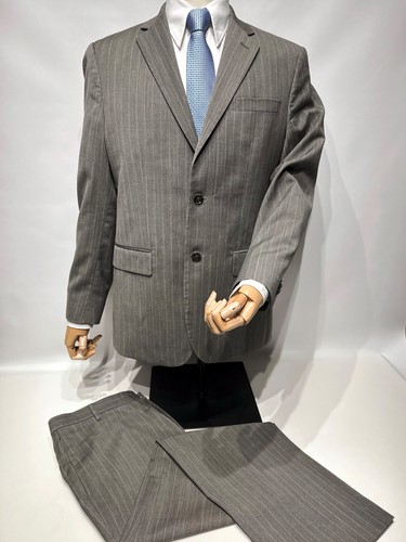 Banana Republic Gray Brown Taupe Pinstripe Wool Blend Suit Size 40R Pants 34x32