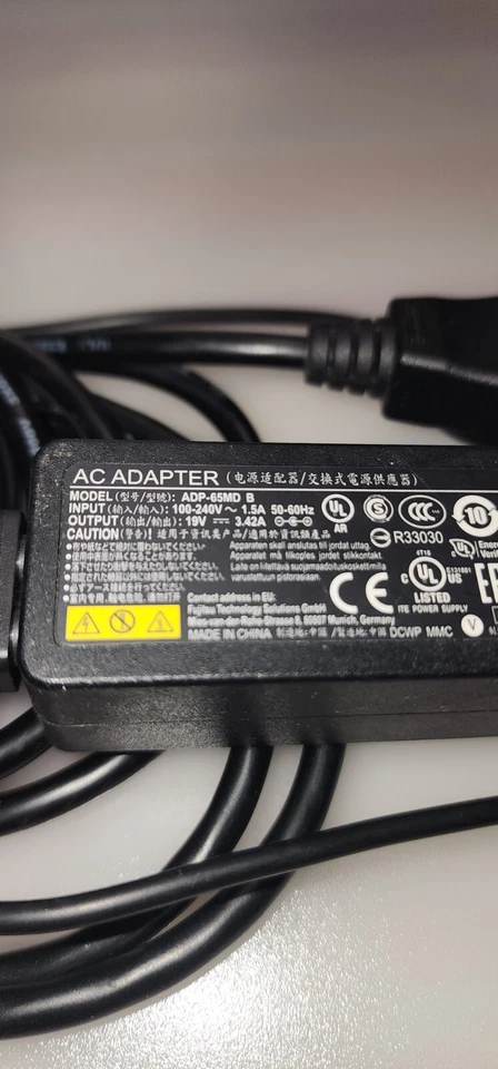 Adaptador de CA Fujitsu Original 65w ADP-65MD B, para E753 E743 SH771 E733 UH552 Foto 2 de 3
