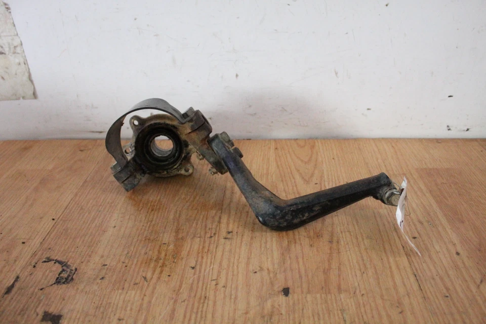 1999 Suzuki King Quad 300 LTF300F 4x4 Front Right Spindle / Knuckle - Image 2 of 4