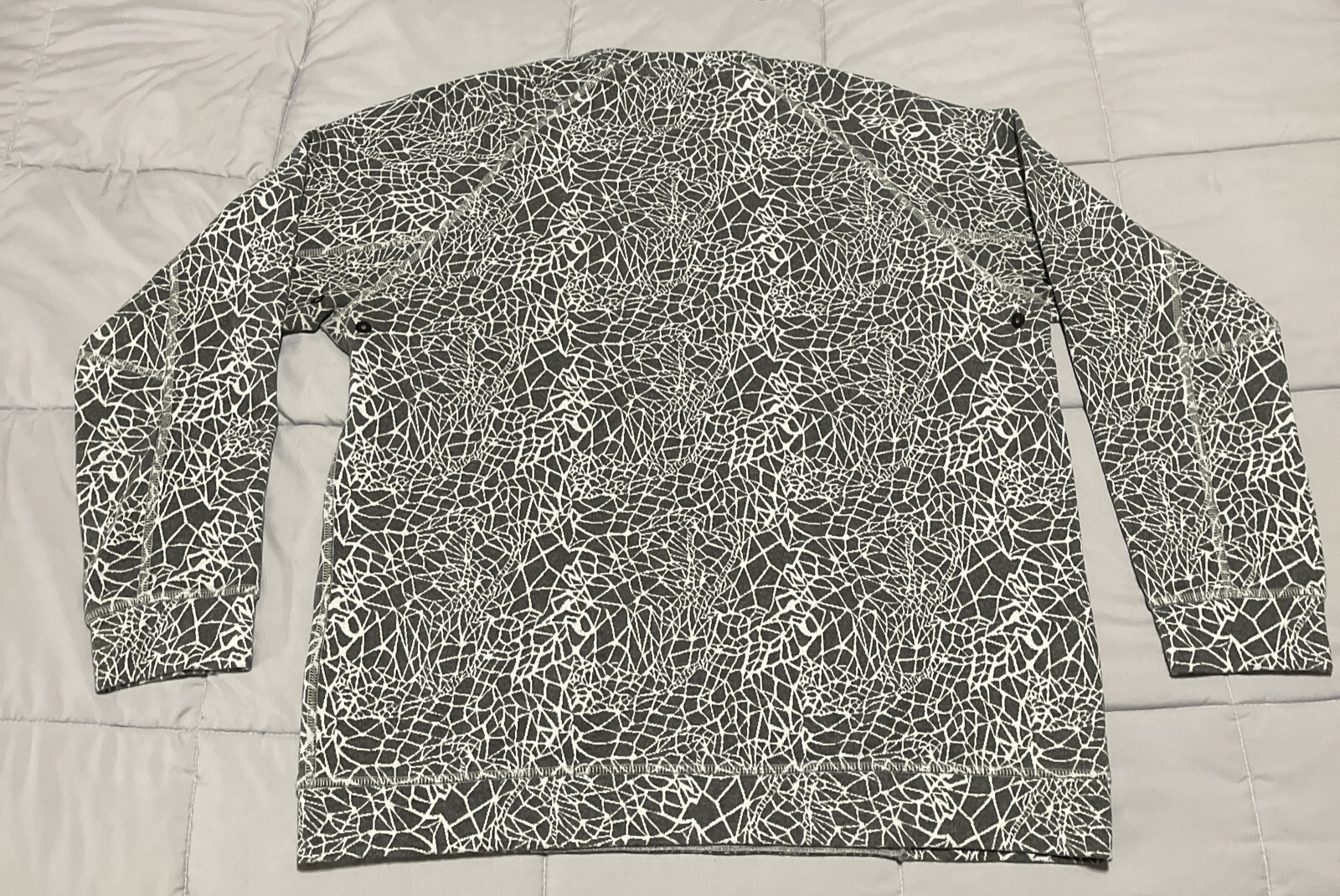 Picture 4 of 12